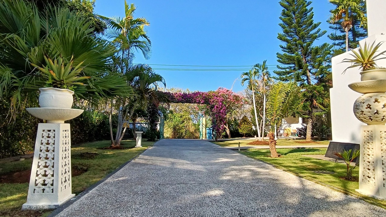 Photo of Outdoor in Umeanyar