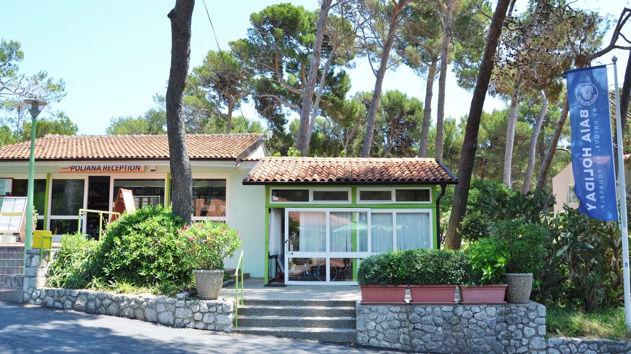 Photo of Others in Cove Murtar