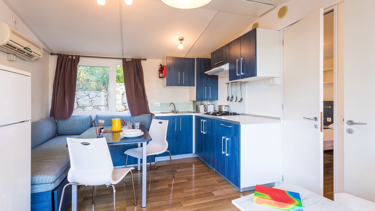 Photo of Livingroom in Cove Murtar
