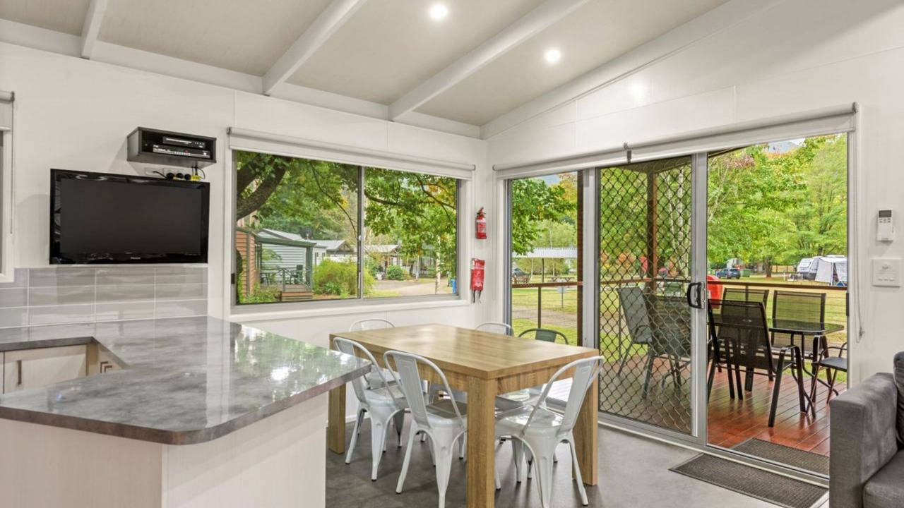 Photo of Livingroom in Freeburgh