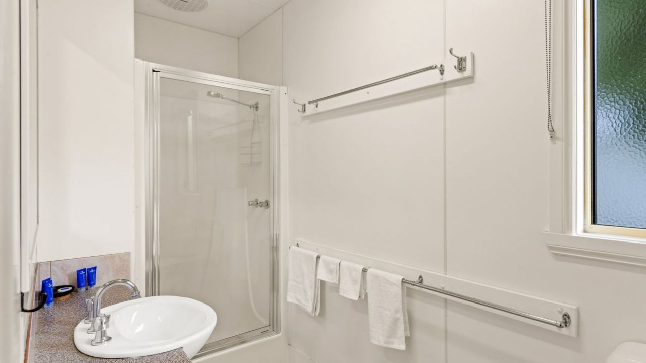 Photo of Bathroom in Freeburgh