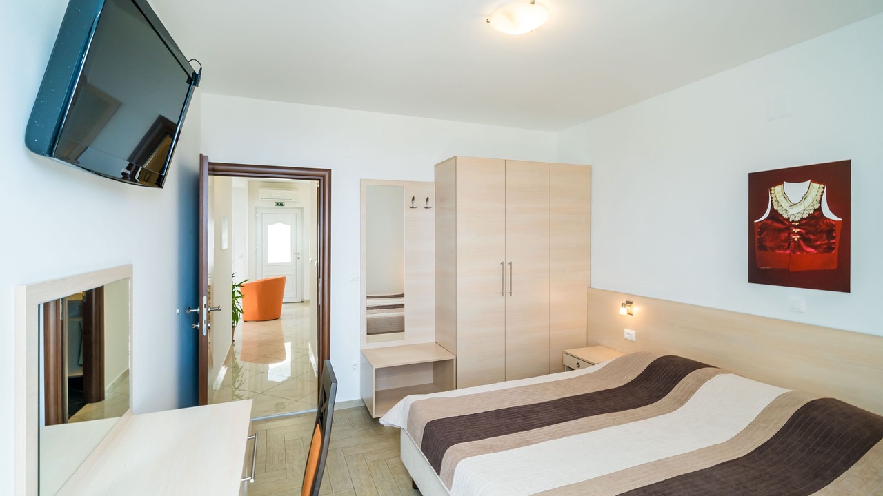 Photo of Bedroom in Plat