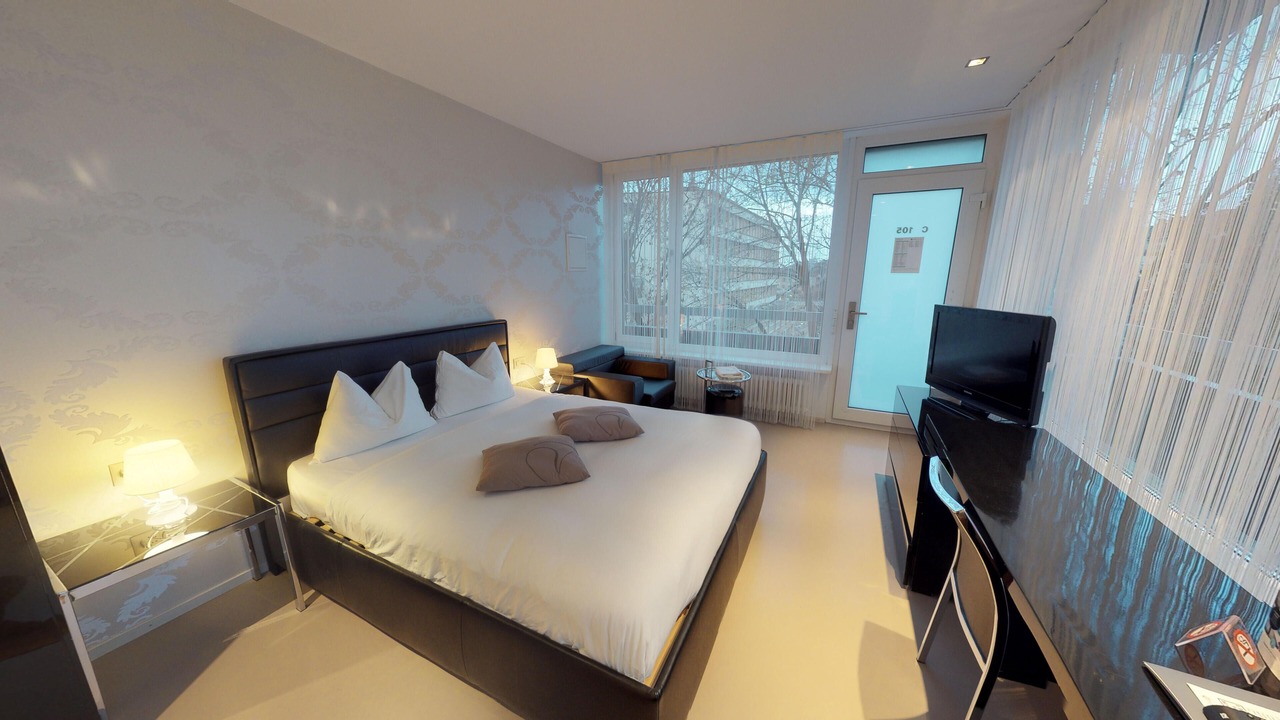 Photo of Bedroom in Lausanne Center
