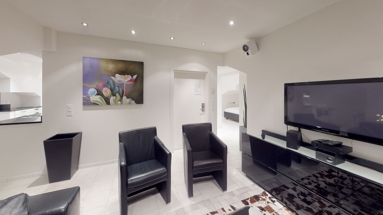 Photo of Others in Werd