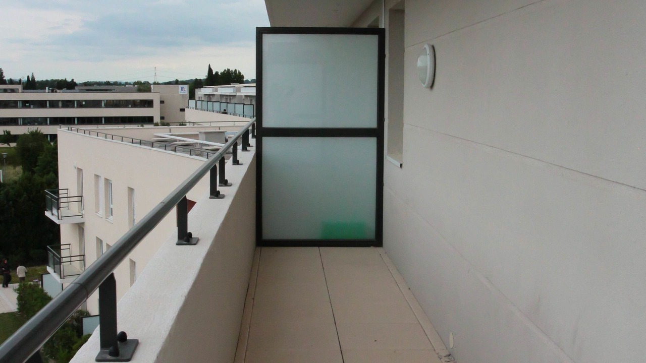 Photo of Patio Balcony in Montfavet
