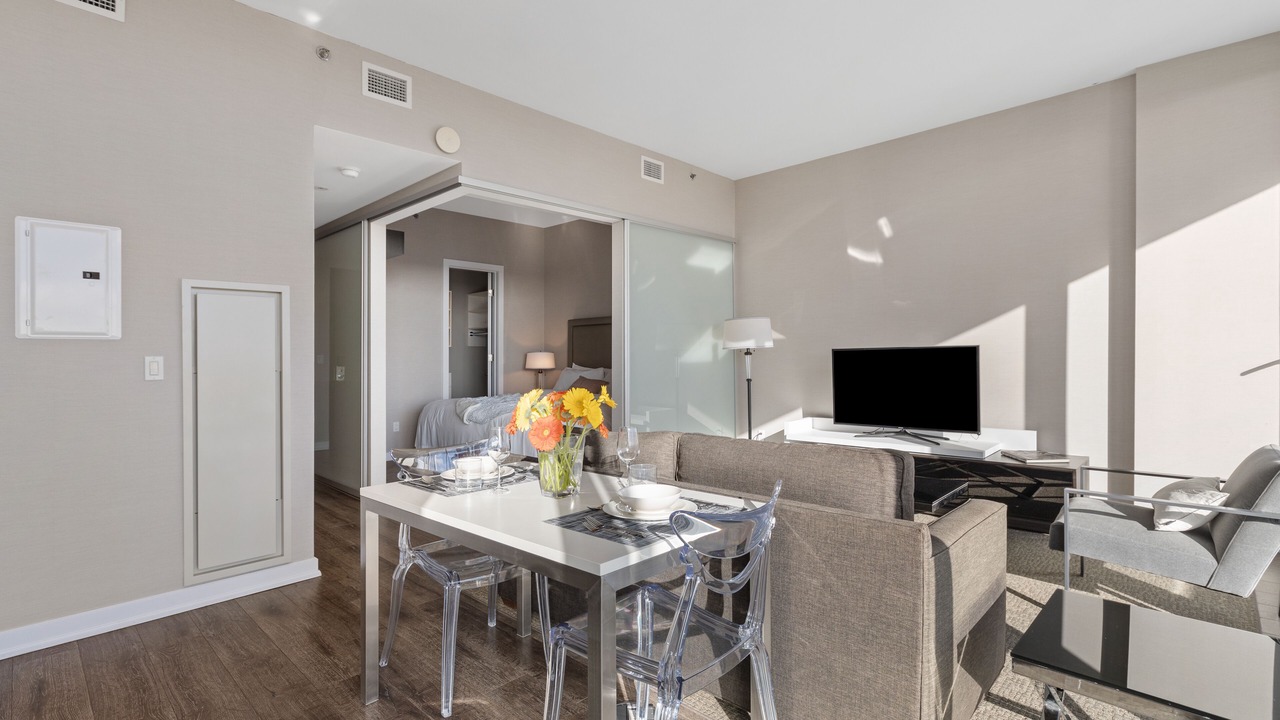 Photo of Livingroom in Centretown