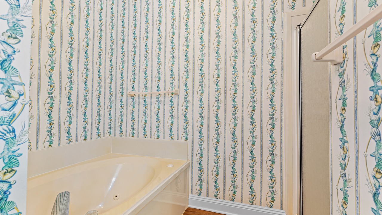 Photo of Bathroom in Audubon Place