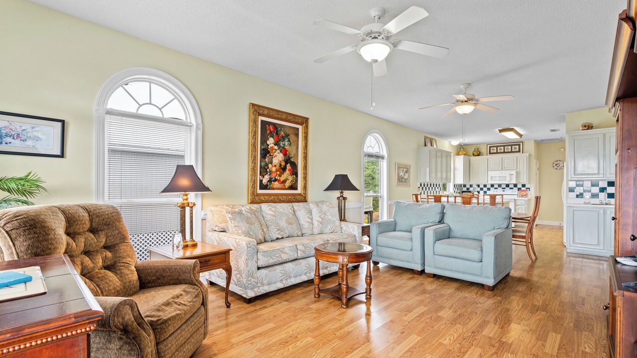 Photo of Livingroom in Audubon Place