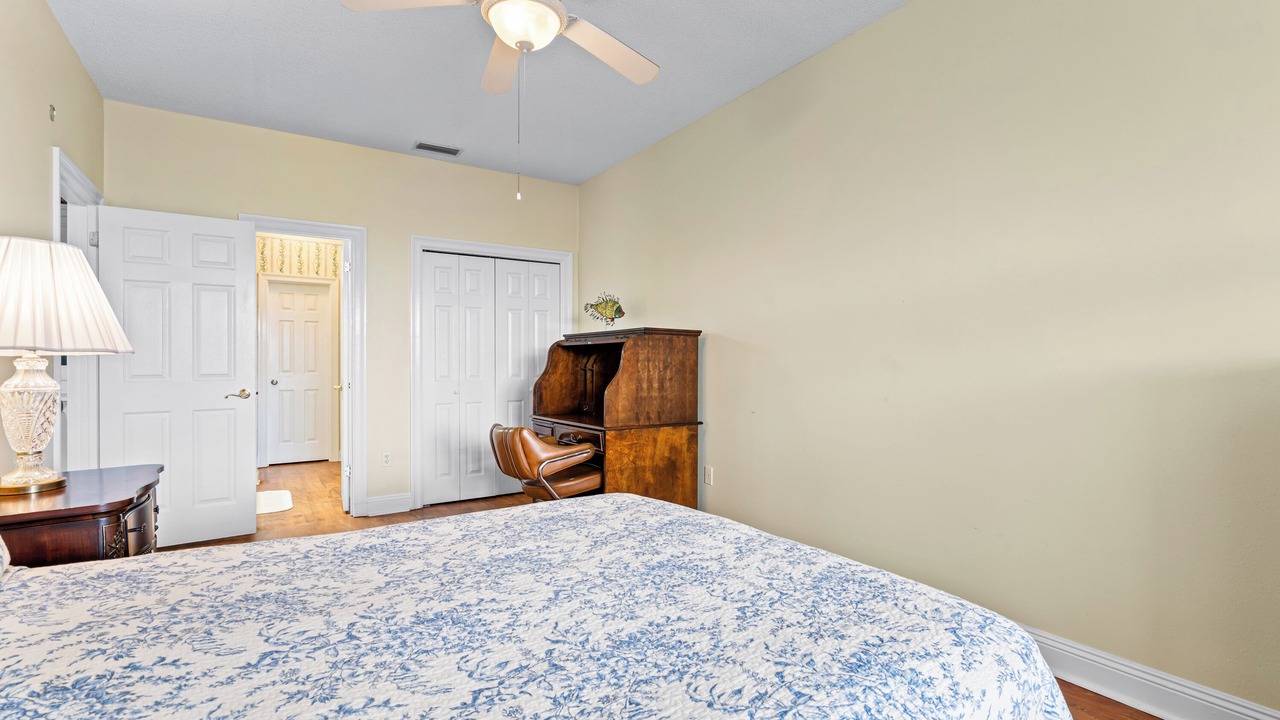 Photo of Bedroom in Audubon Place