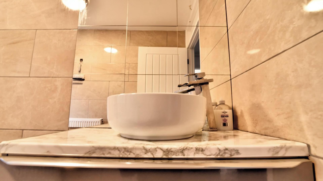 Photo of Bathroom in Heybridge