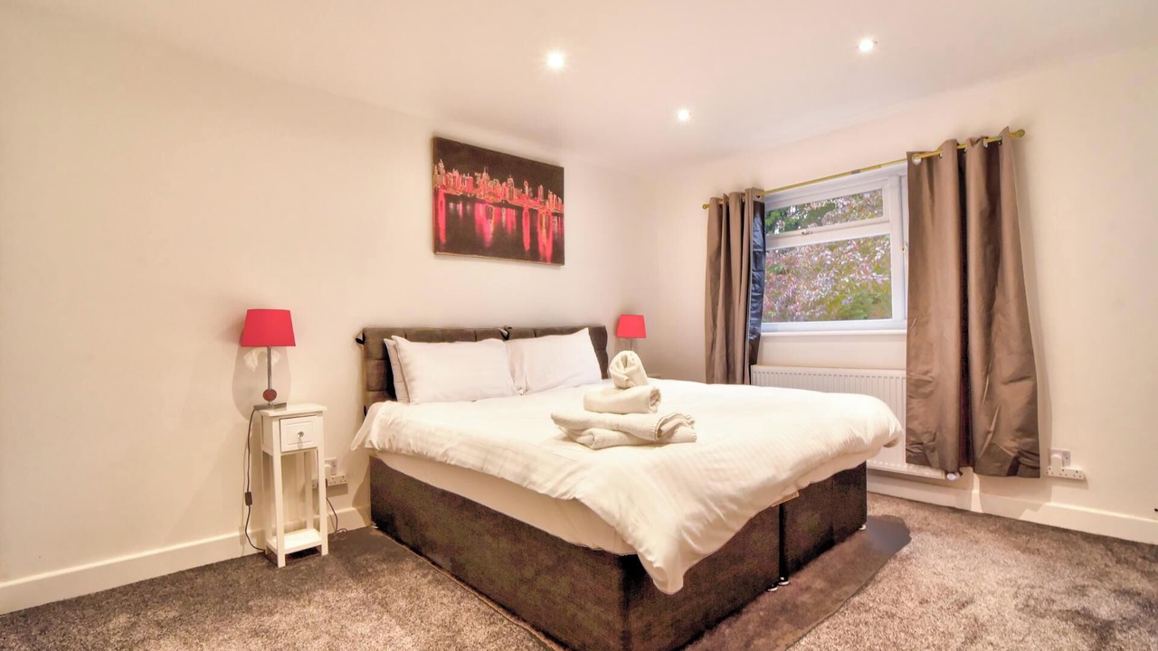 Photo of Bedroom in Heybridge