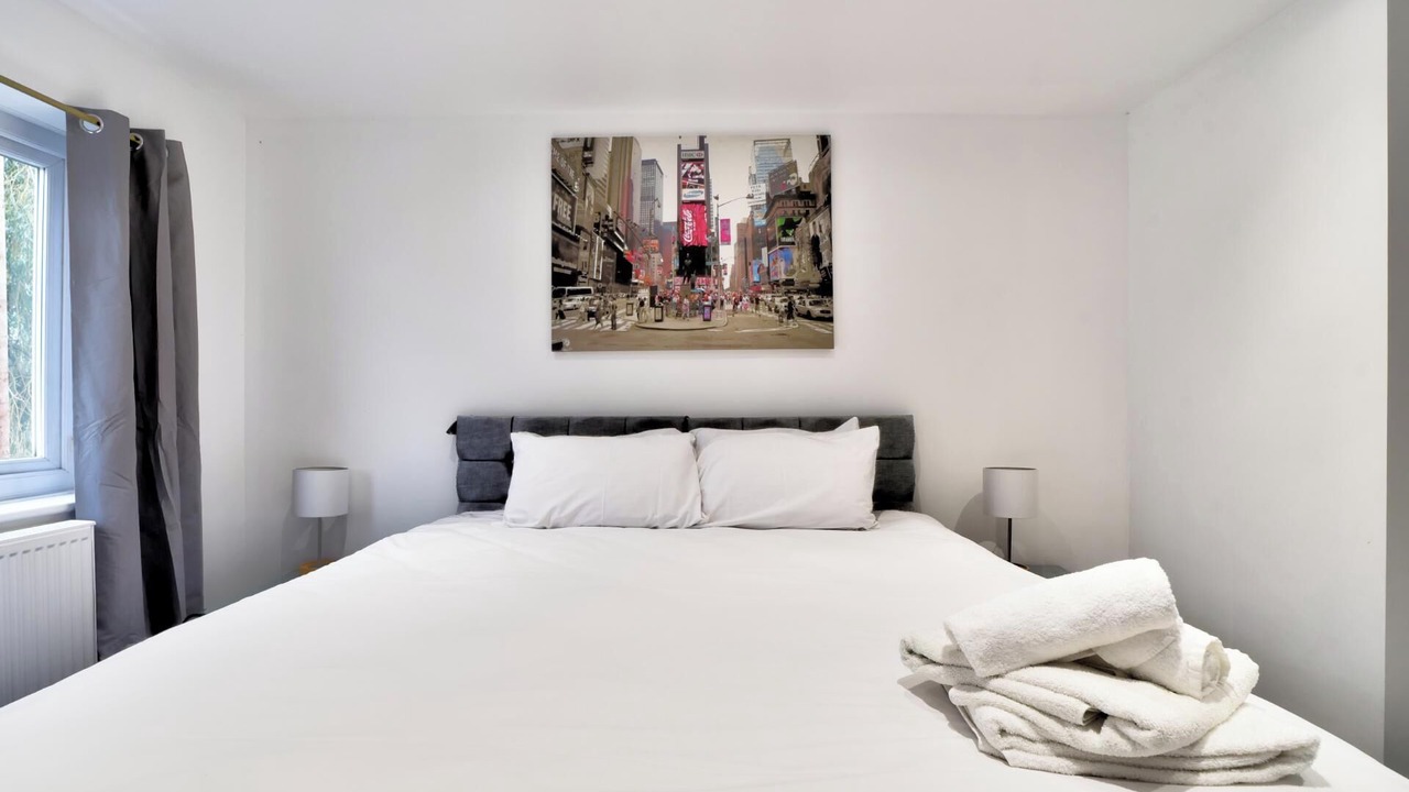 Photo of Bedroom in Heybridge