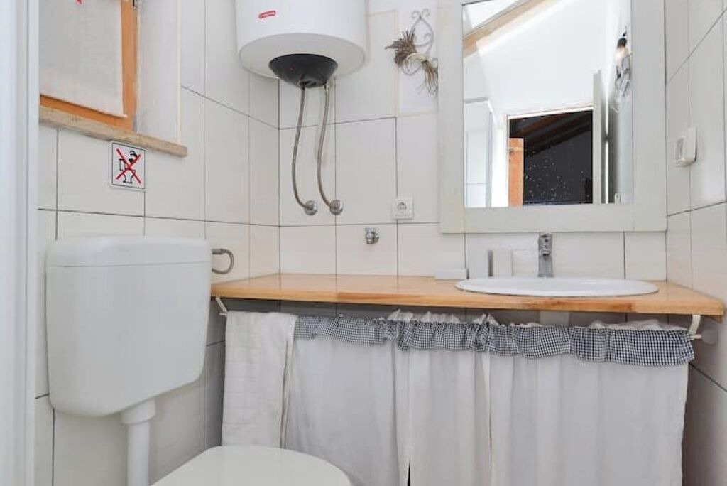 Photo of Bathroom in Zambratija