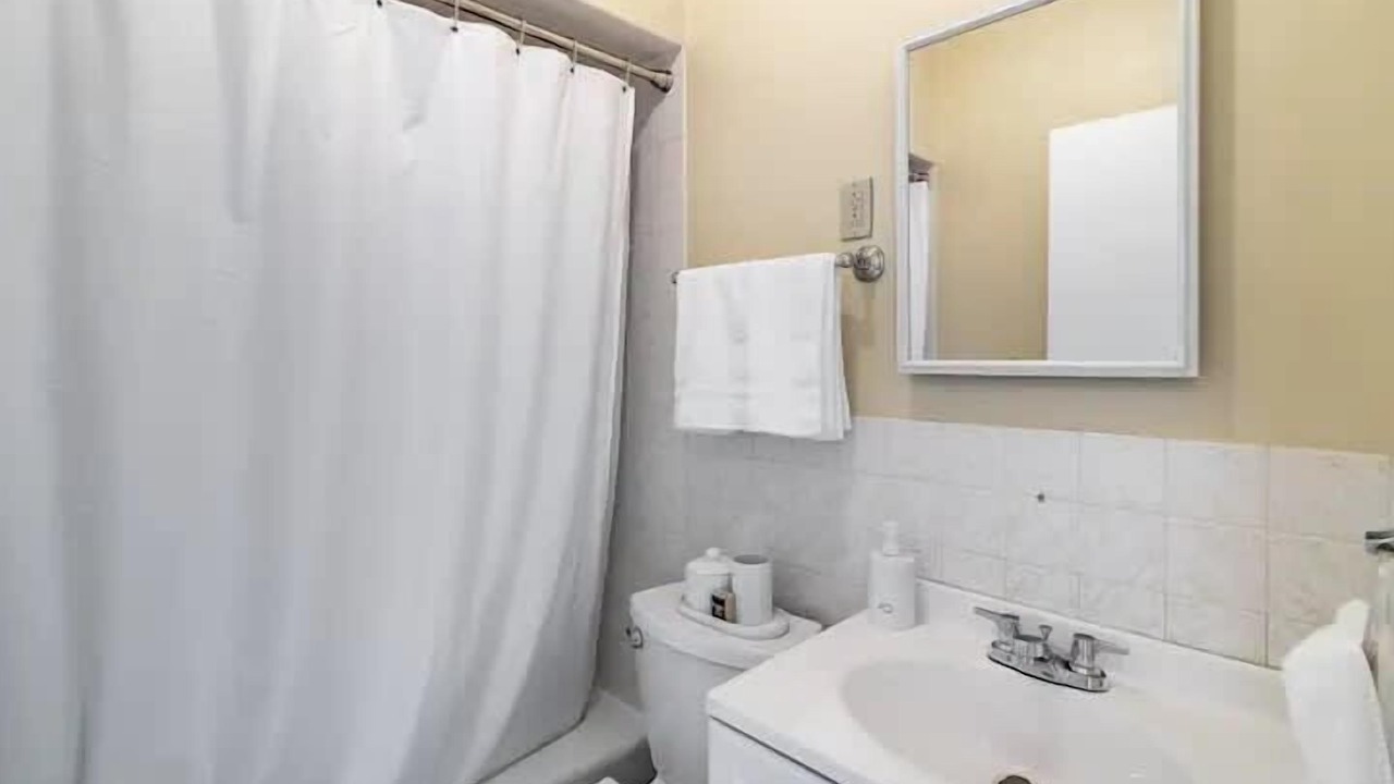 Photo of Bathroom in The Flats