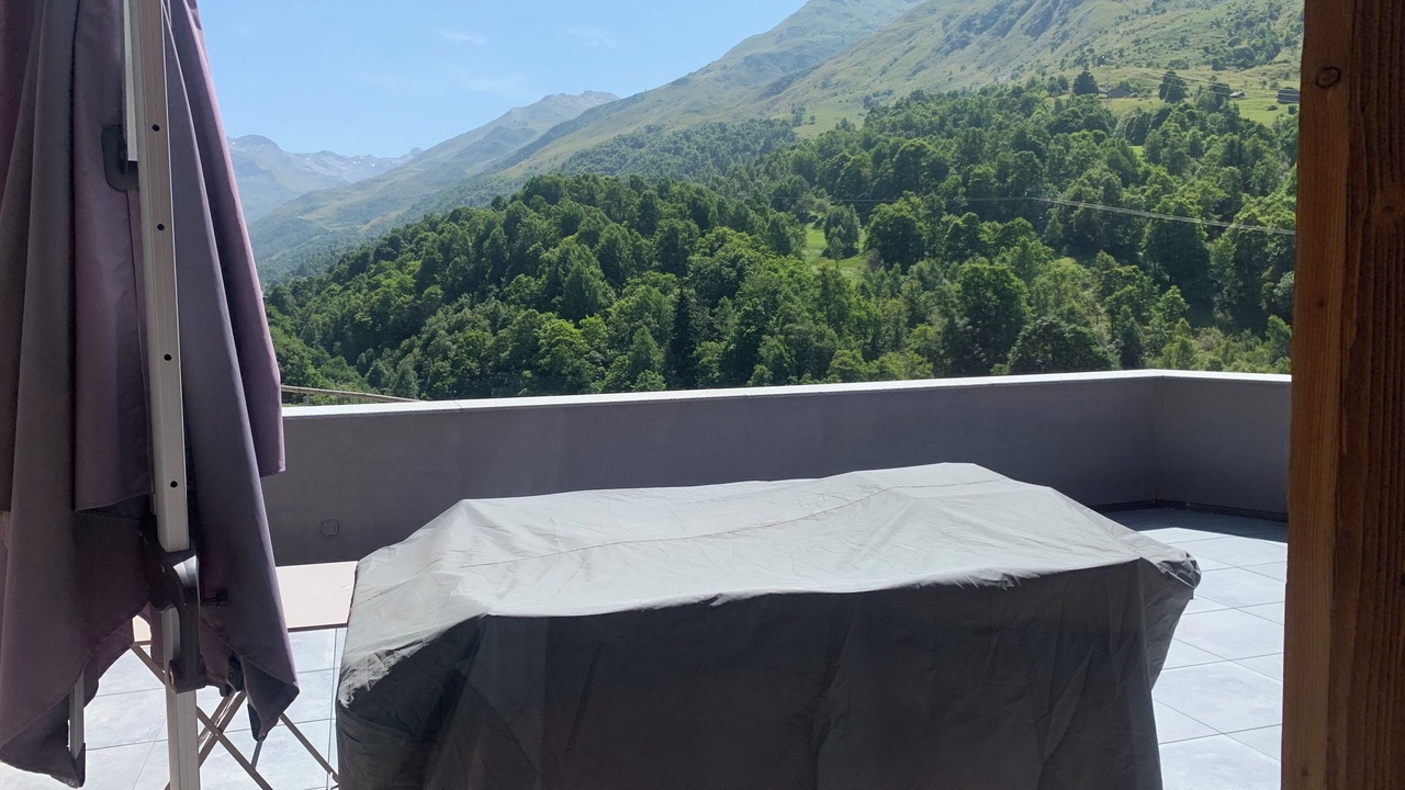 Photo of Outdoor in Praranger