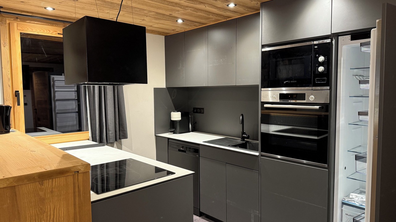 Photo of Kitchen in Praranger