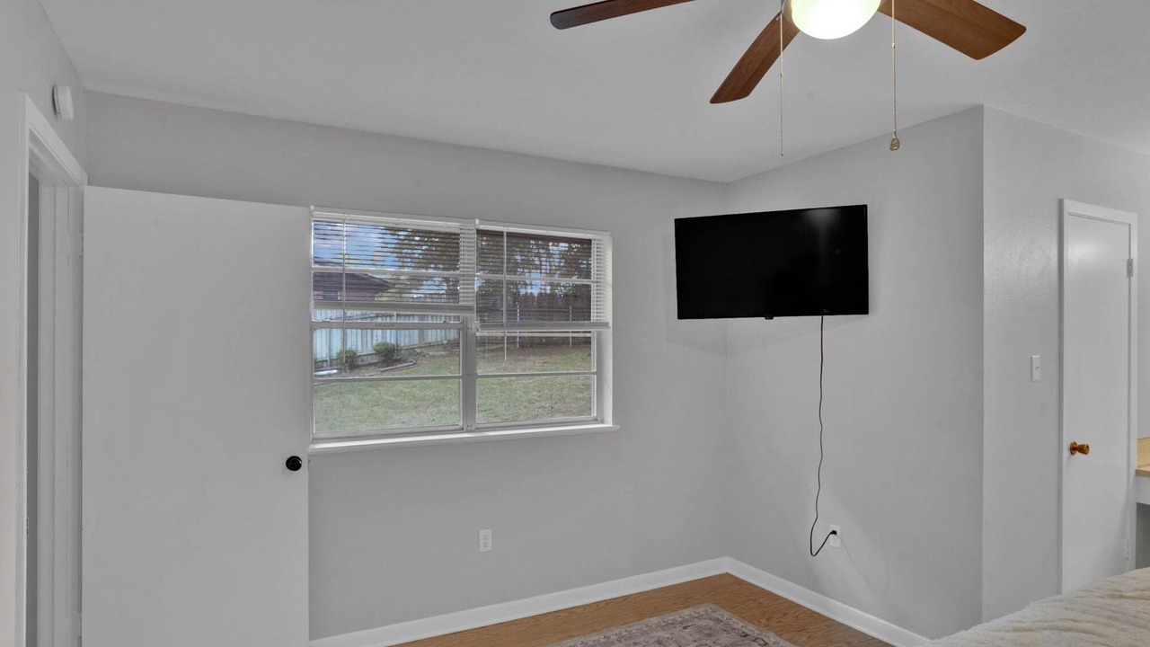 Photo of Bedroom in Shreveport