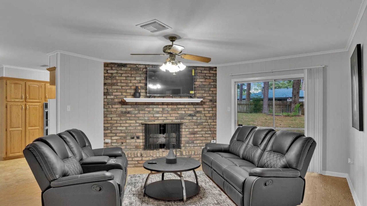 Photo of Livingroom in Shreveport