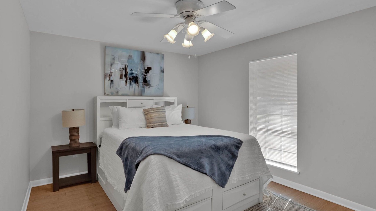 Photo of Bedroom in Shreveport