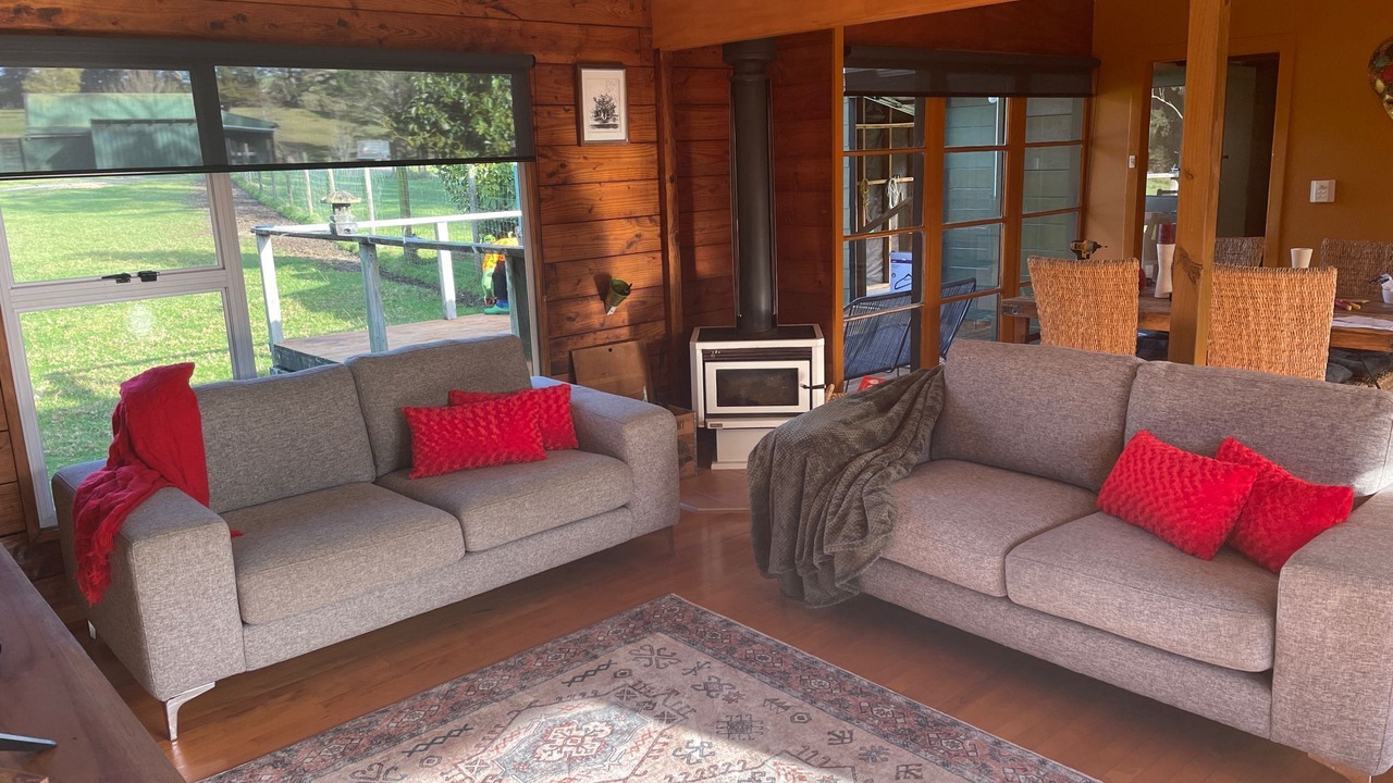 Photo of Livingroom in Wainui