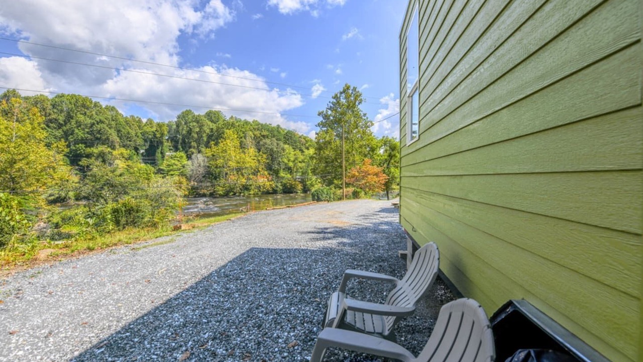 Photo of Outdoor in Dillsboro