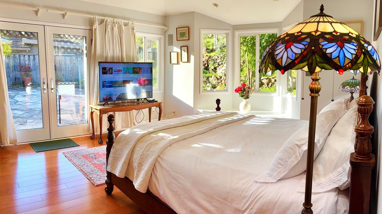 Photo of Bedroom in Sleepy Hollow