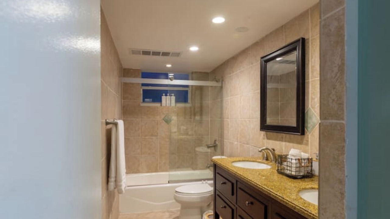 Photo of Bathroom in Highland Lakes