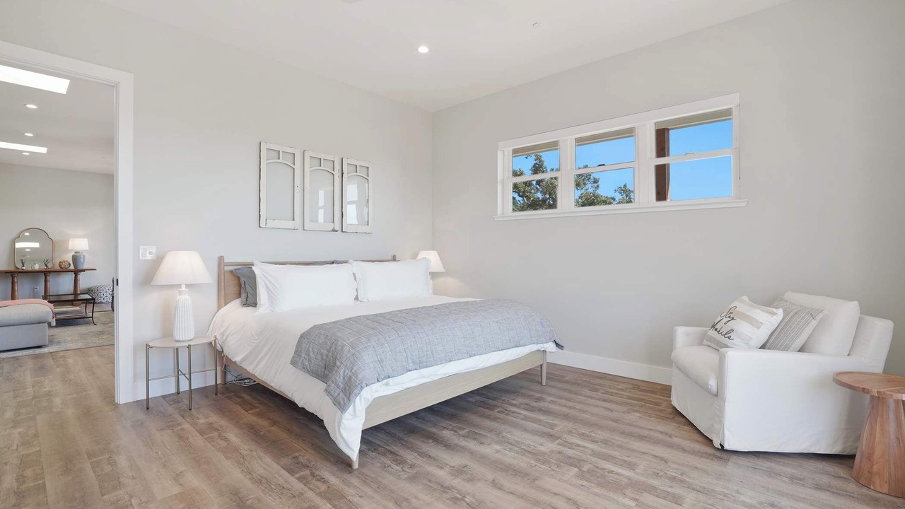 Photo of Bedroom in Santa Rosa