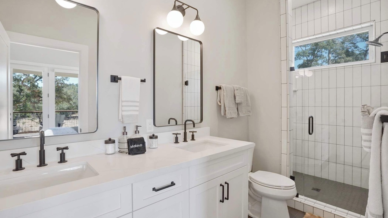 Photo of Bathroom in Santa Rosa