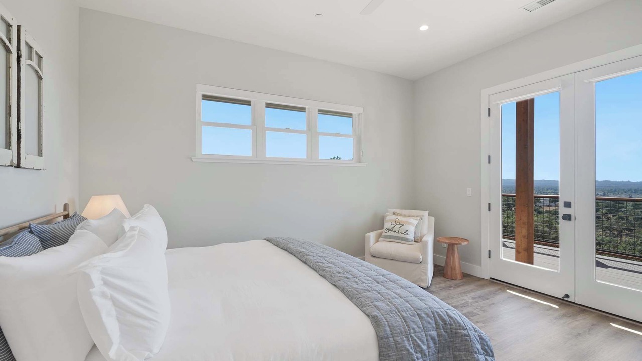 Photo of Bedroom in Santa Rosa