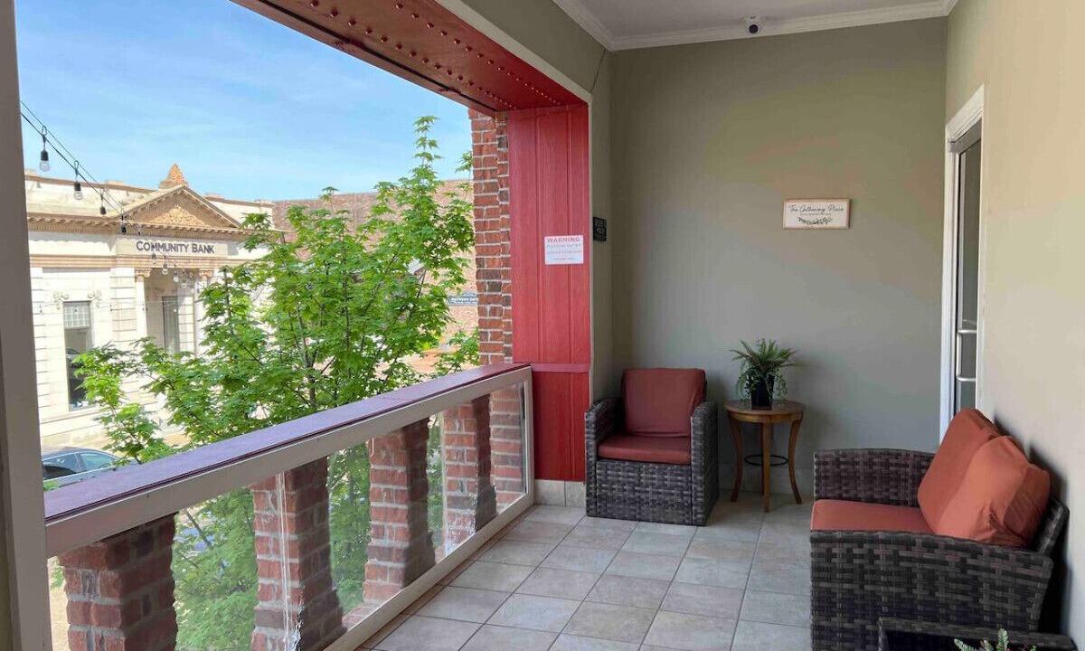 Photo of Patio Balcony in Laurel