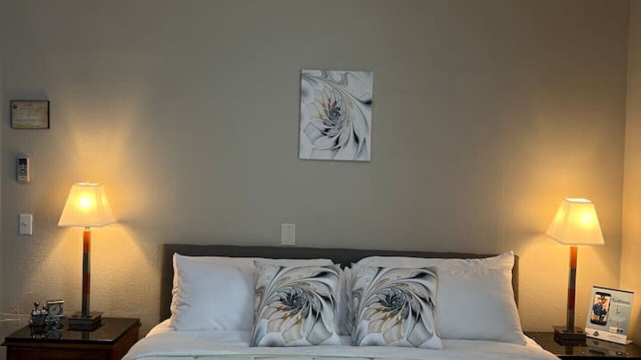 Photo of Bedroom in Laurel