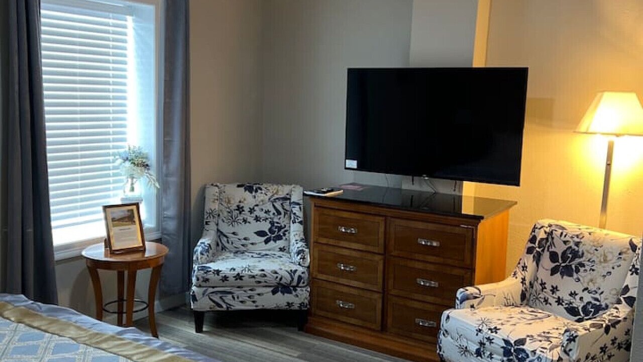 Photo of Bedroom in Laurel