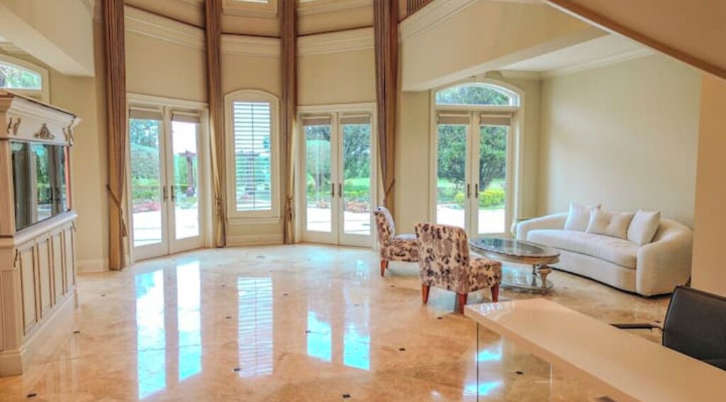 Photo of Livingroom in Auburndale