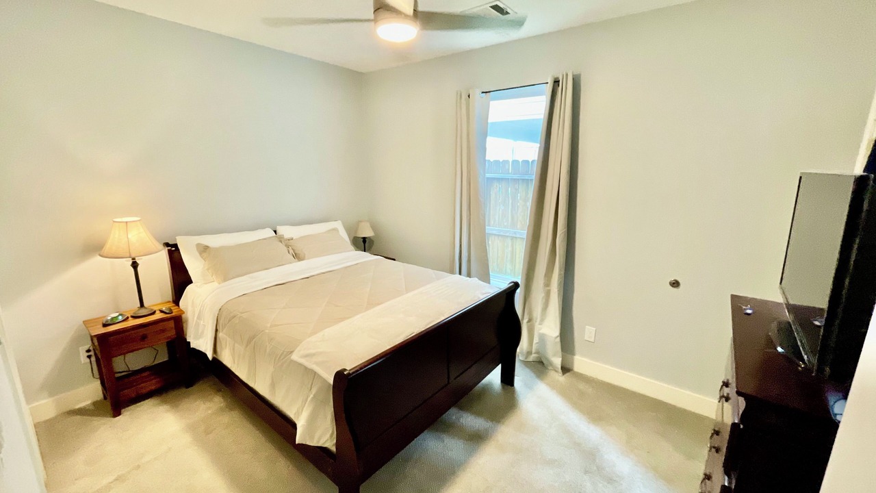 Photo of Bedroom in South Central Houston