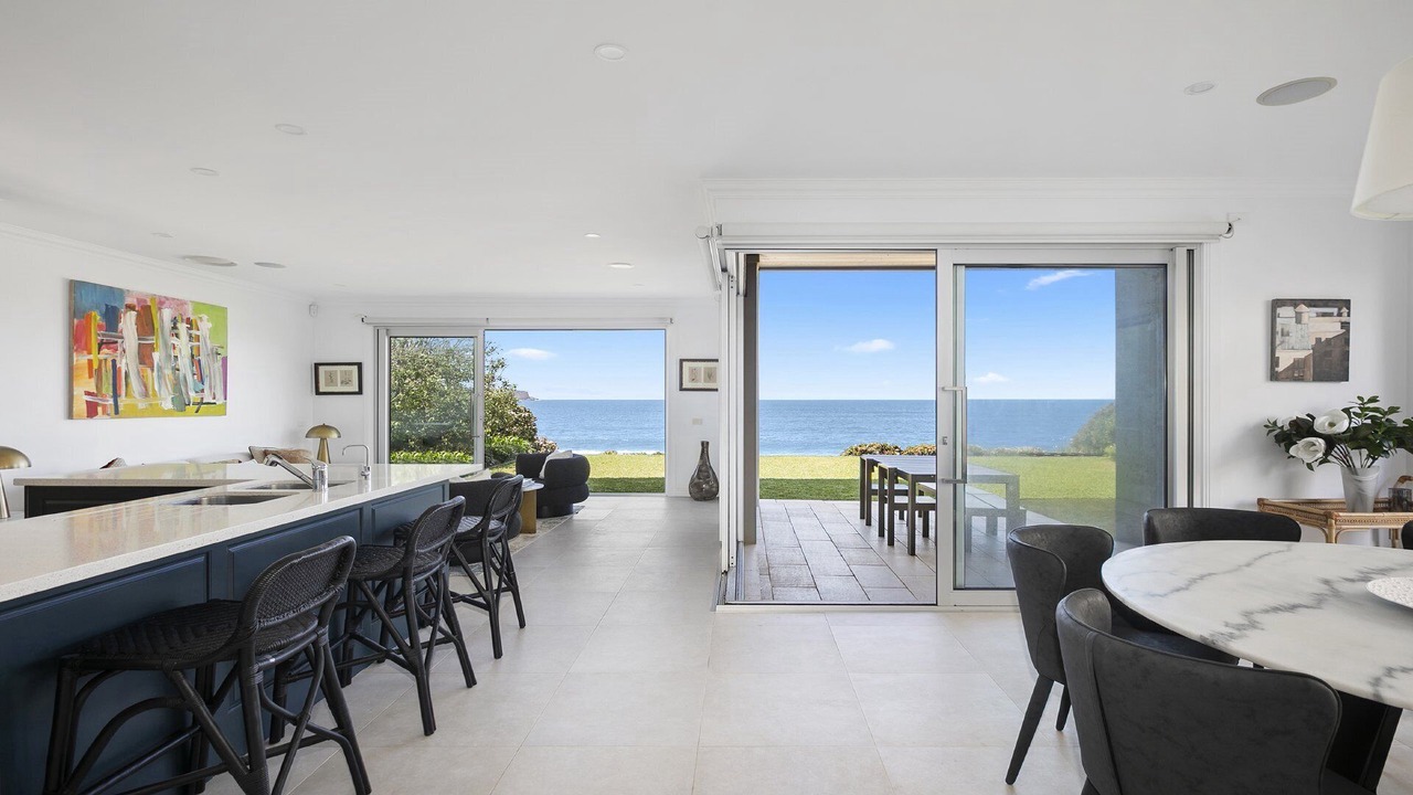 Photo of Others in Pearl Beach