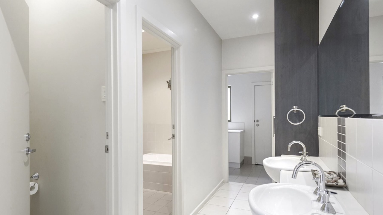 Photo of Bathroom in Port Hughes