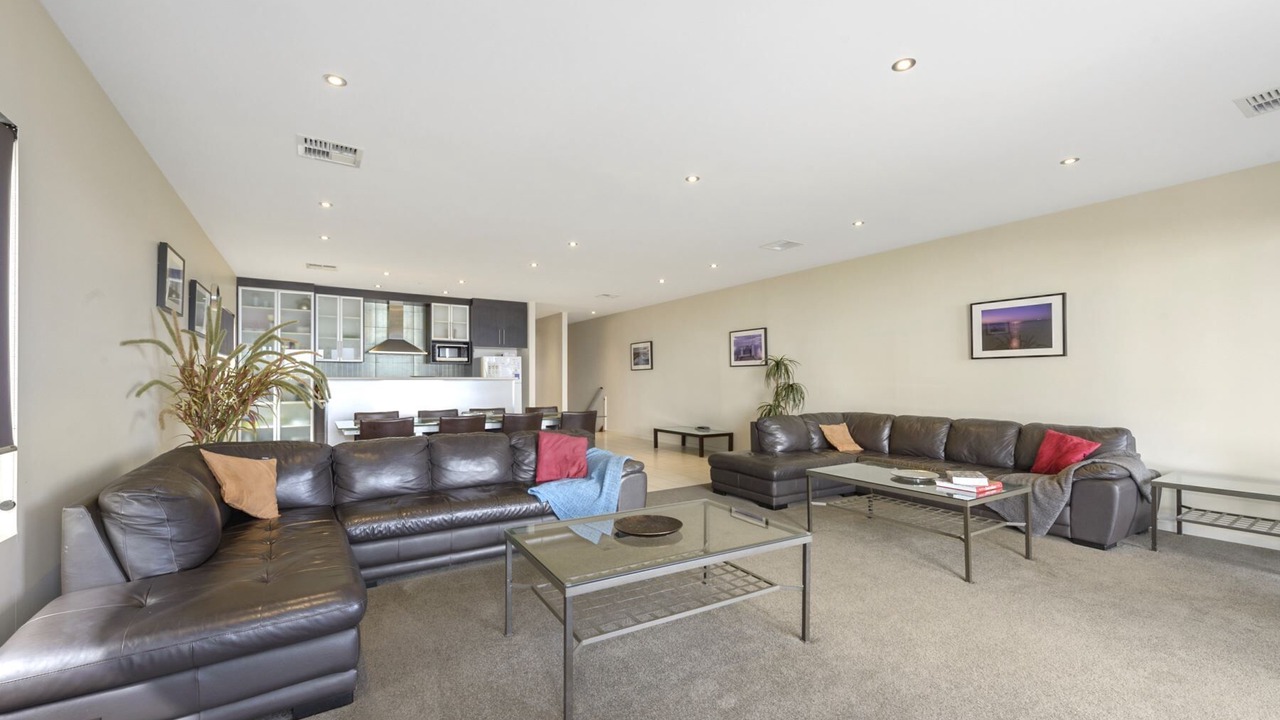 Photo of Livingroom in Port Hughes