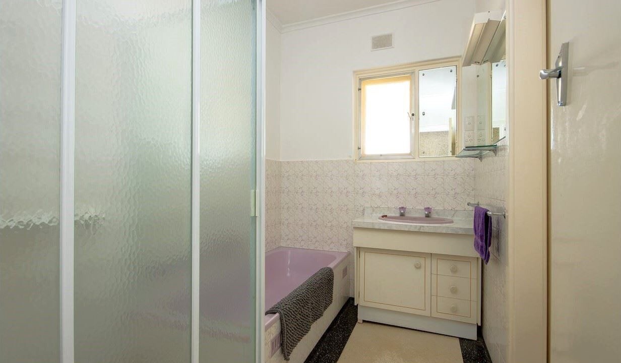 Photo of Bathroom in Wallaroo