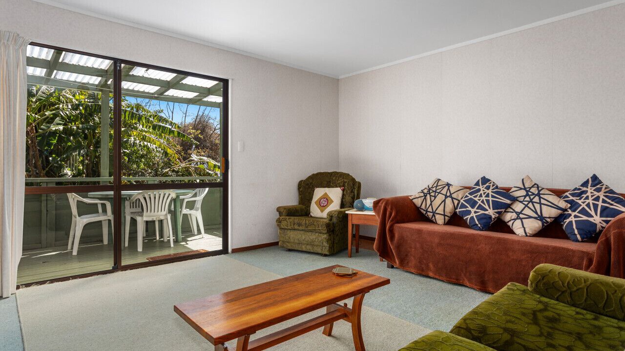 Photo of Livingroom in Waihau Bay