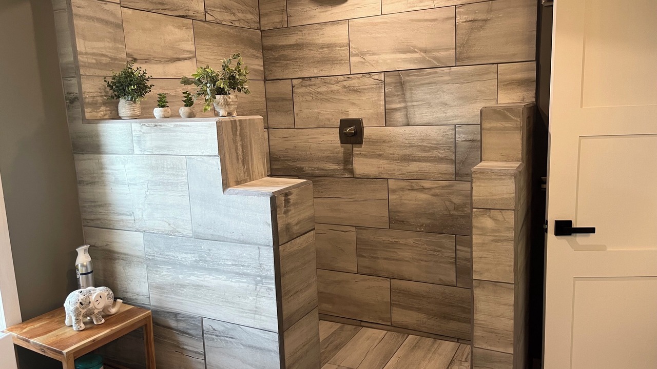 Photo of Bathroom in Kincardine