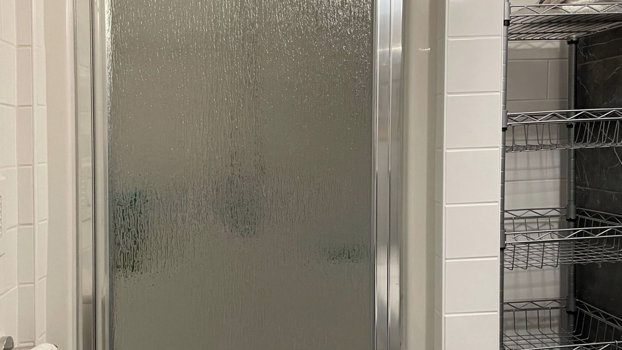 Photo of Bathroom in Oakwood Village