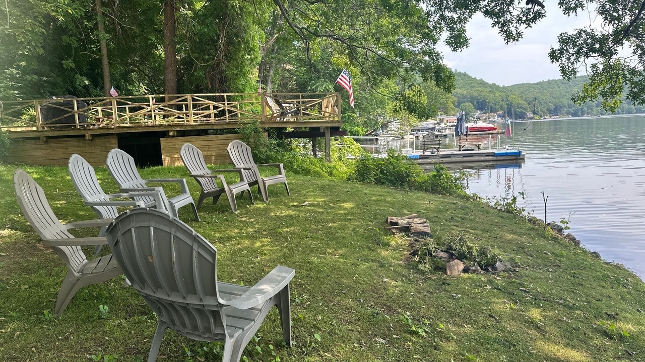 Photo of Outdoor in South Britain