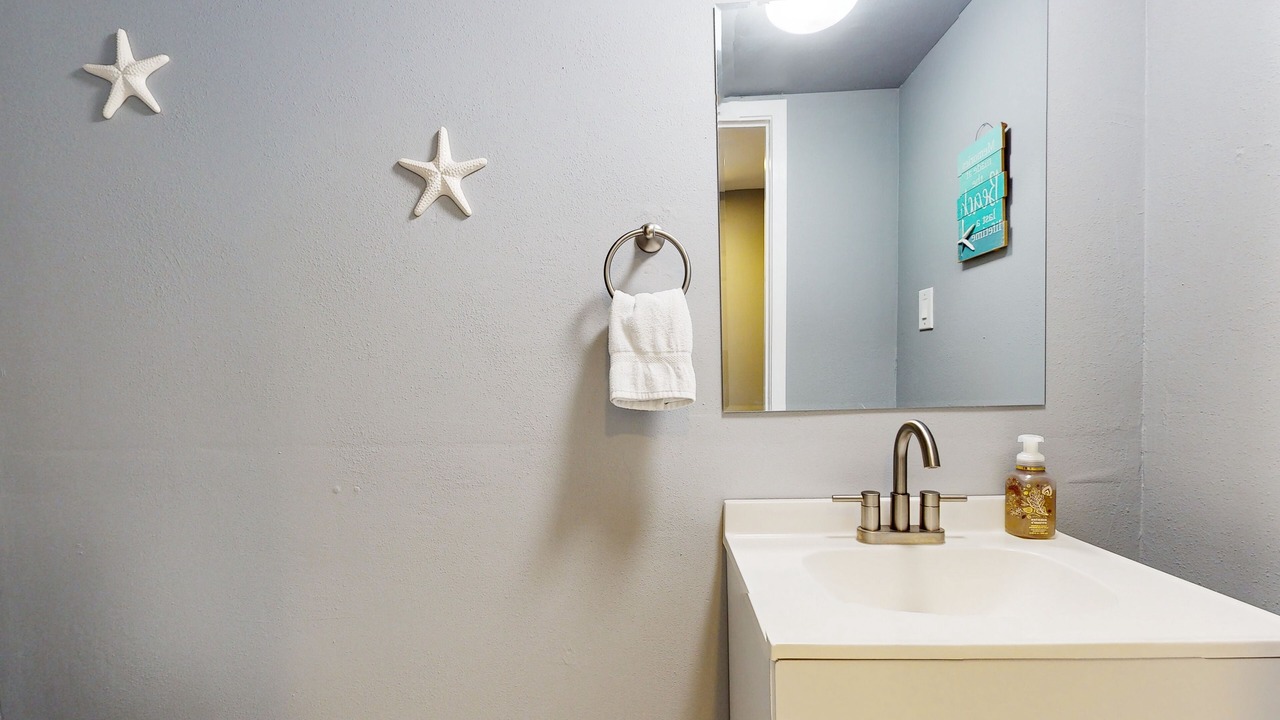 Photo of Bathroom in Flour Bluff