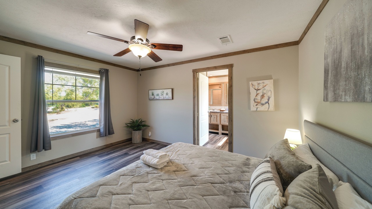 Photo of Bedroom in Yancey