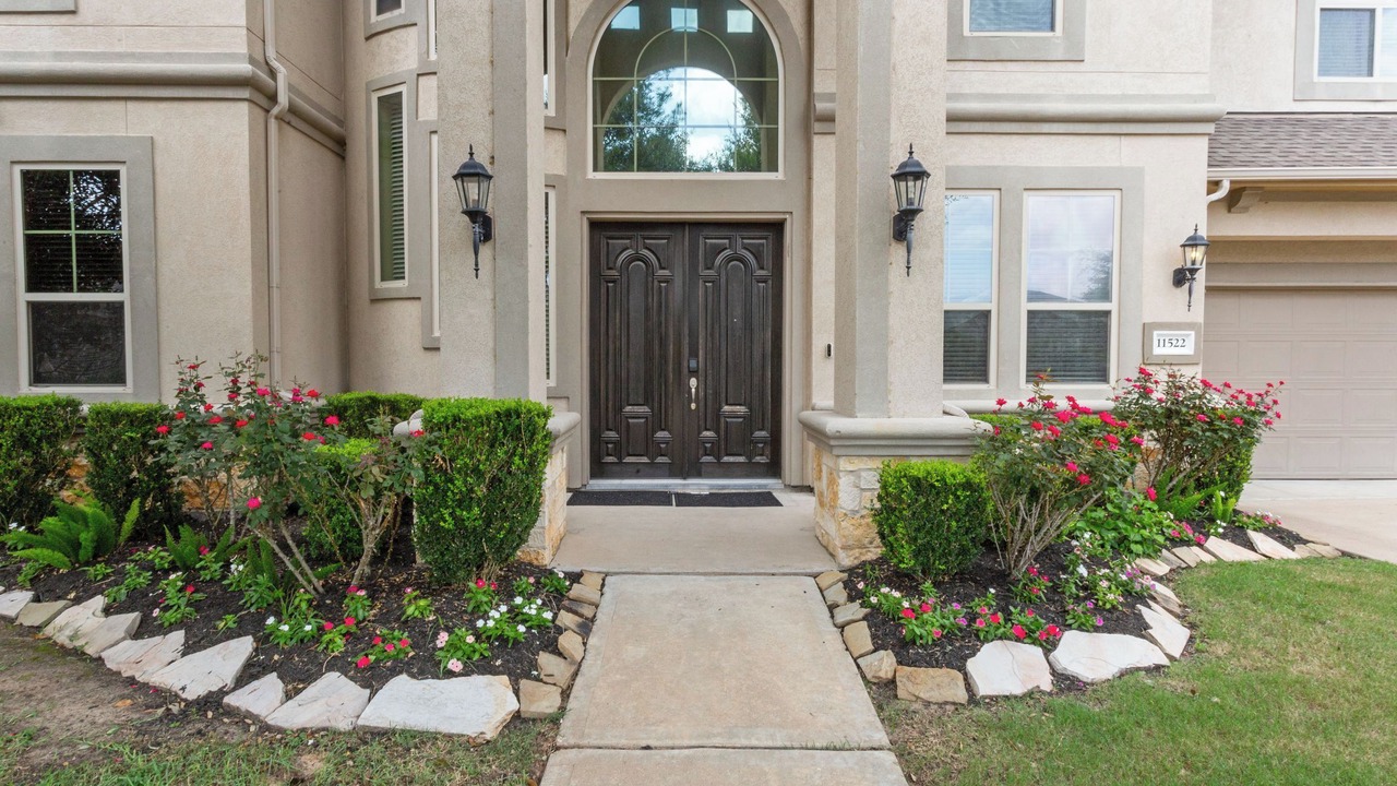 Photo of Outdoor in Clodine