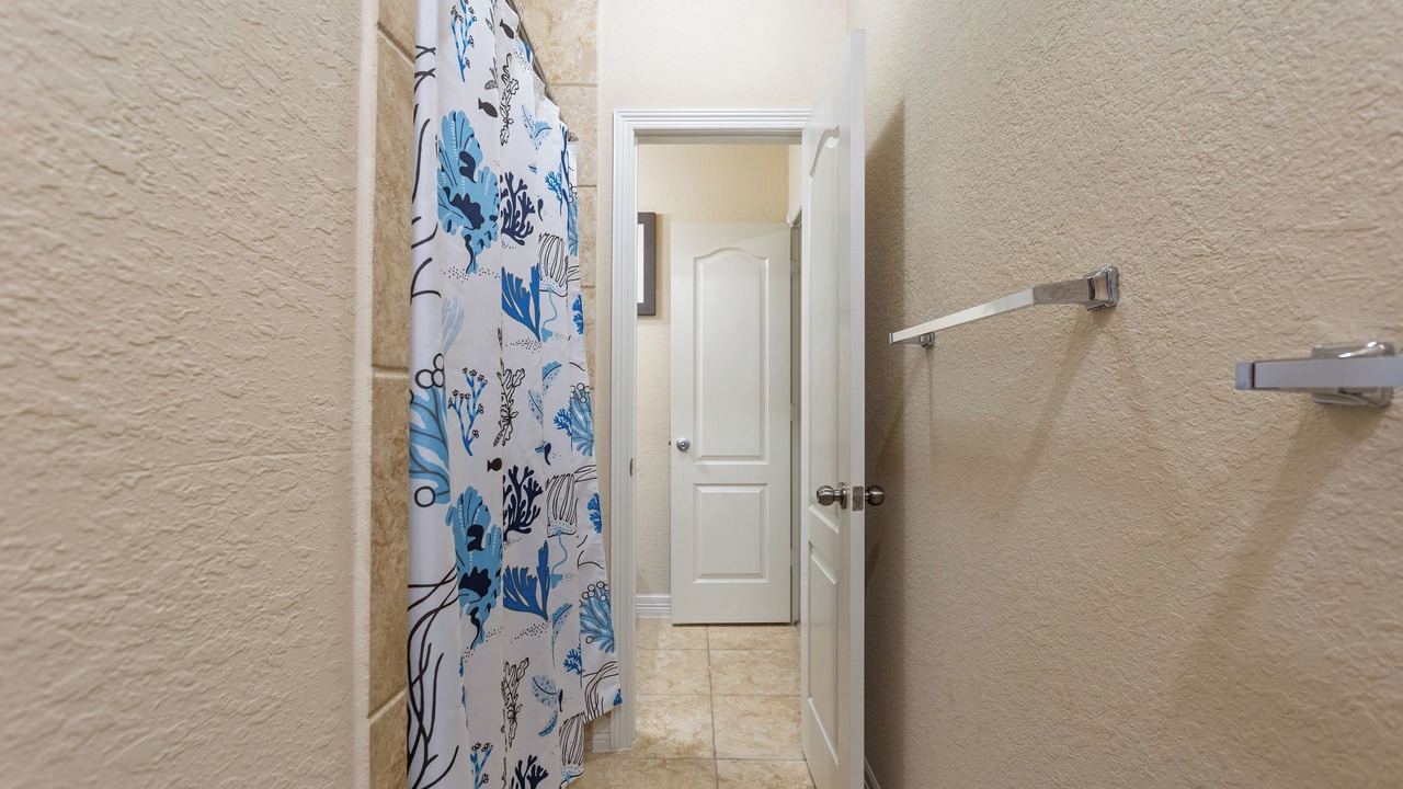 Photo of Bathroom in Clodine