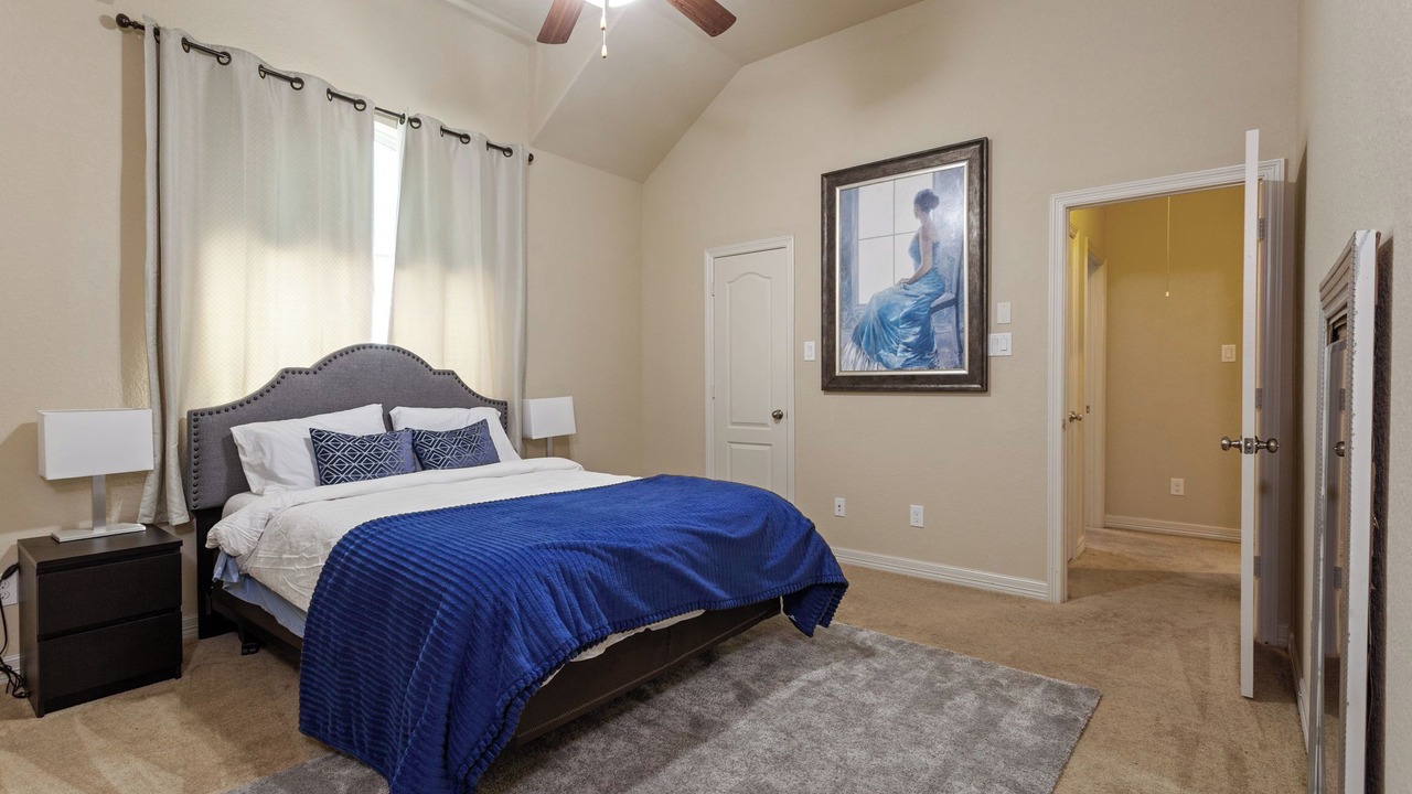 Photo of Bedroom in Clodine