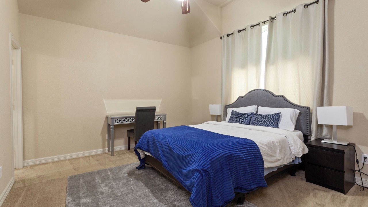 Photo of Bedroom in Clodine