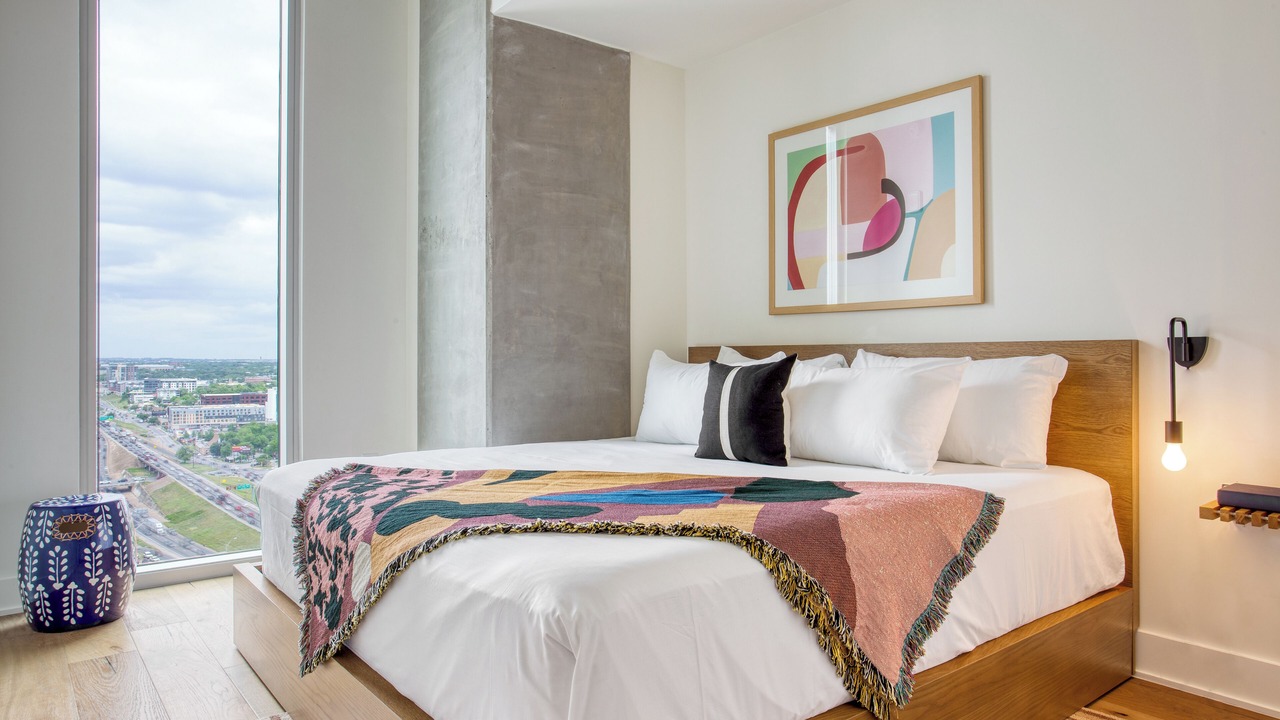 Photo of Bedroom in Rainey Street Historic District